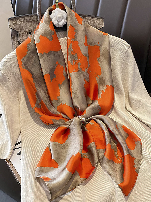 Classic and versatile silk scarf