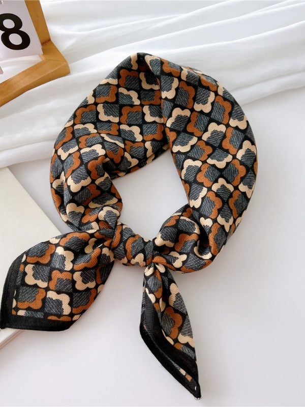 Cotton and linen small square scarf silk scarf women's spring, autumn and summer fashion versatile decorative four-season scarf with neck protection scarf