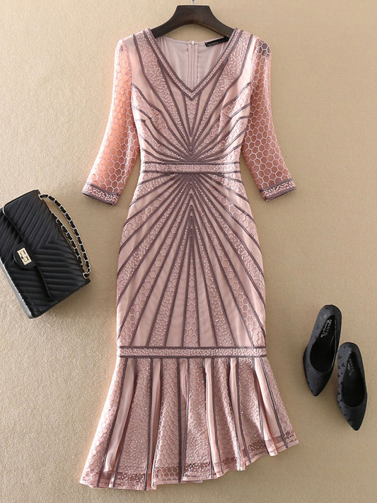 Pink Plus Size High Quality Half Sleeve Mesh Embroidery Dress