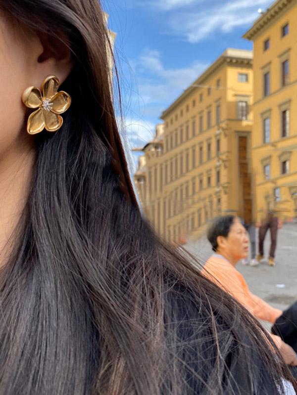 Large Petal Earrings